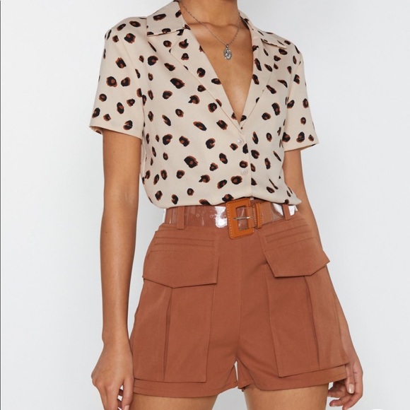 NWT Pocket in Utility Shorts orange rust cargo short size 6 - Picture 2 of 4